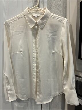 Women’s cream blouse